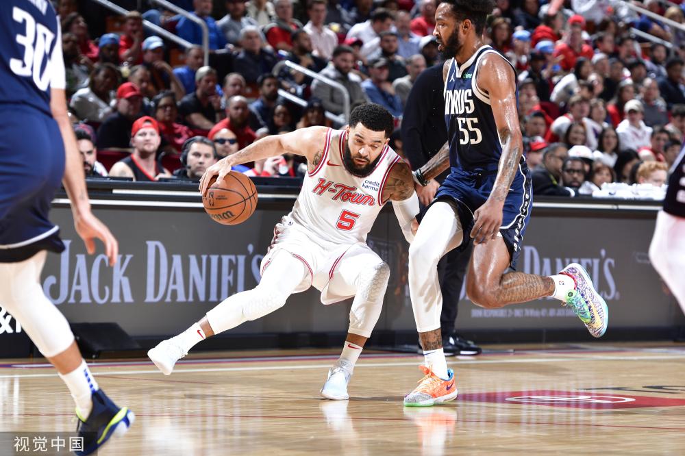 背身拿球和 背身拿球和